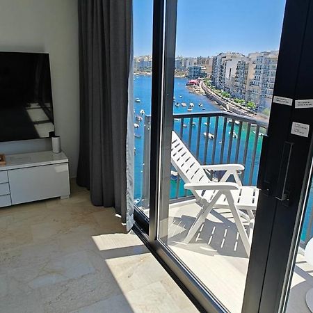 Luxury Sea Front At Spinola Bay St Julians Lägenhet St. Julian's Exteriör bild